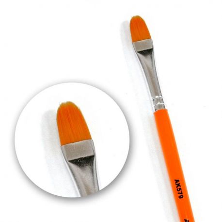 AK579 Rounded Weathering Brush.