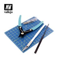 Vallejo Plastic ModelingTool Set T11001
