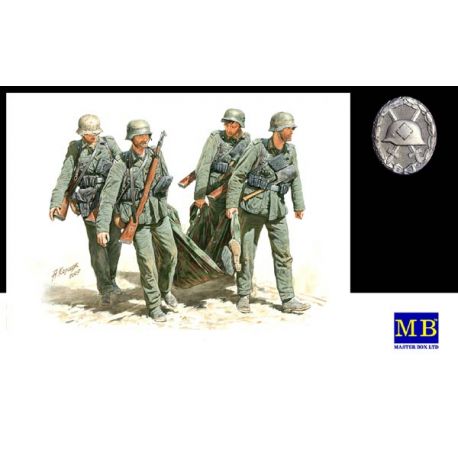 World War II era Series, Casualty Evacuation, German Infantry, Stalingrad, Summer 1942 1:35